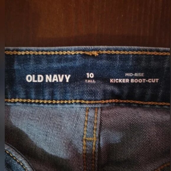 Old Navy Midrise Kicker boot cut jeans size 10 tall - Picture 5 of 5